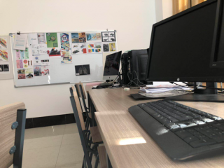 視覺藝術(shù)設(shè)計與印刷工作室